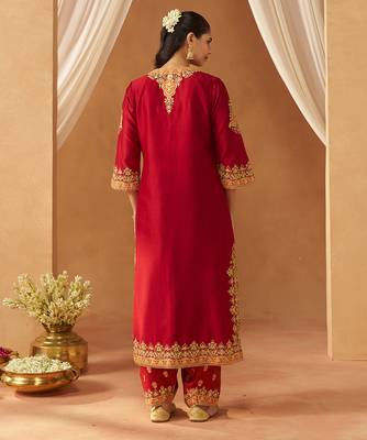 Deep red kurta with salwar and dupatta 3