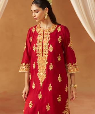 Deep red kurta with salwar and dupatta 4