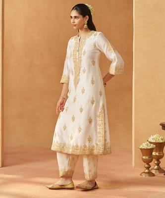 Daisy ivory kurta with salwar and dupatta 3