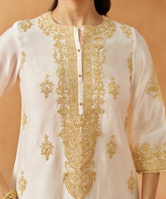 Daisy ivory kurta with salwar and dupatta 5