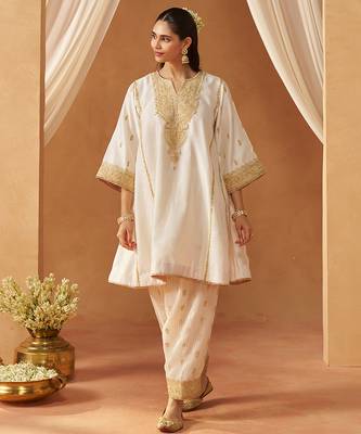 Daisy ivory kalidaar chauga with salwar and dupatta 2