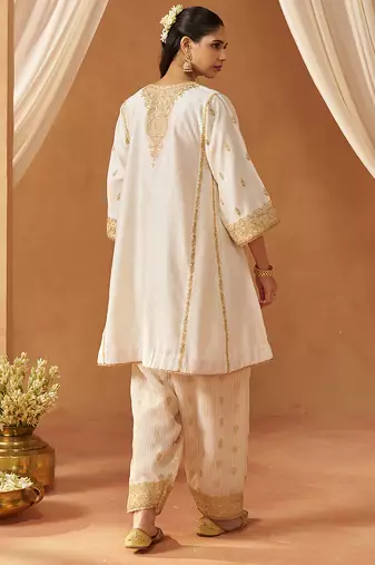 Daisy ivory kalidaar chauga with salwar and dupatta