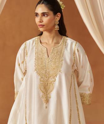 Daisy ivory kalidaar chauga with salwar and dupatta 5