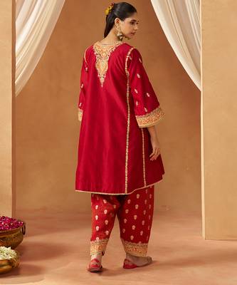 Deep red kalidaar chauga with salwar with dupatta 4