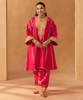 Hot pink kalidaar chauga with salwar with dupatta 3