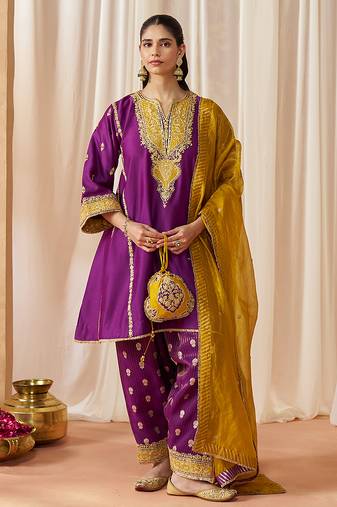 Deep purple kalidaar chauga with salwar with dupatta