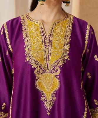 Deep purple kalidaar chauga with salwar with dupatta 4