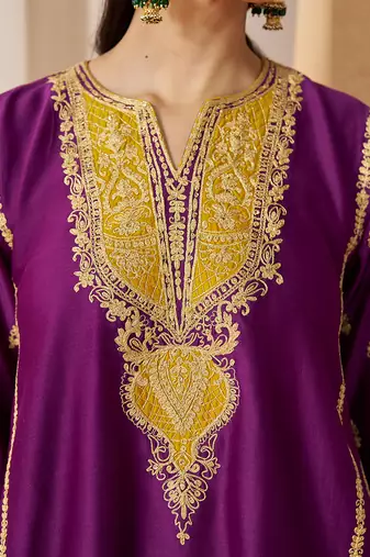 Deep purple kalidaar chauga with salwar with dupatta