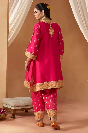 Hot pink kaaftan with salwar with dupatta