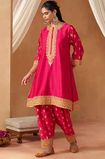 Hot pink kaaftan with salwar with dupatta