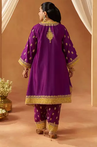 Deep purple kaaftan with salwar with dupatta