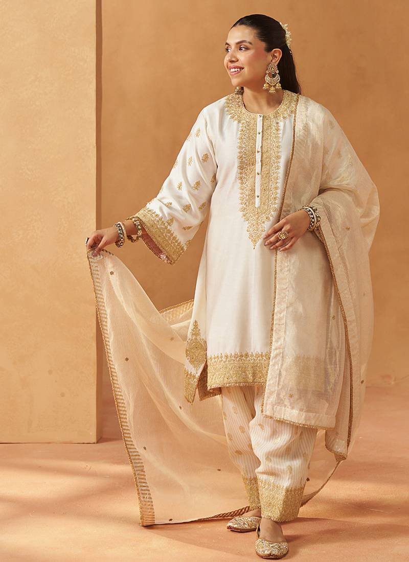 Daisy ivory kaaftan with salwar with dupatta