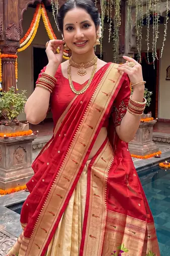 Women's Kanchipuram Silk Zari Woven Lehenga Choli with Paithani Jacquard Dupatta.