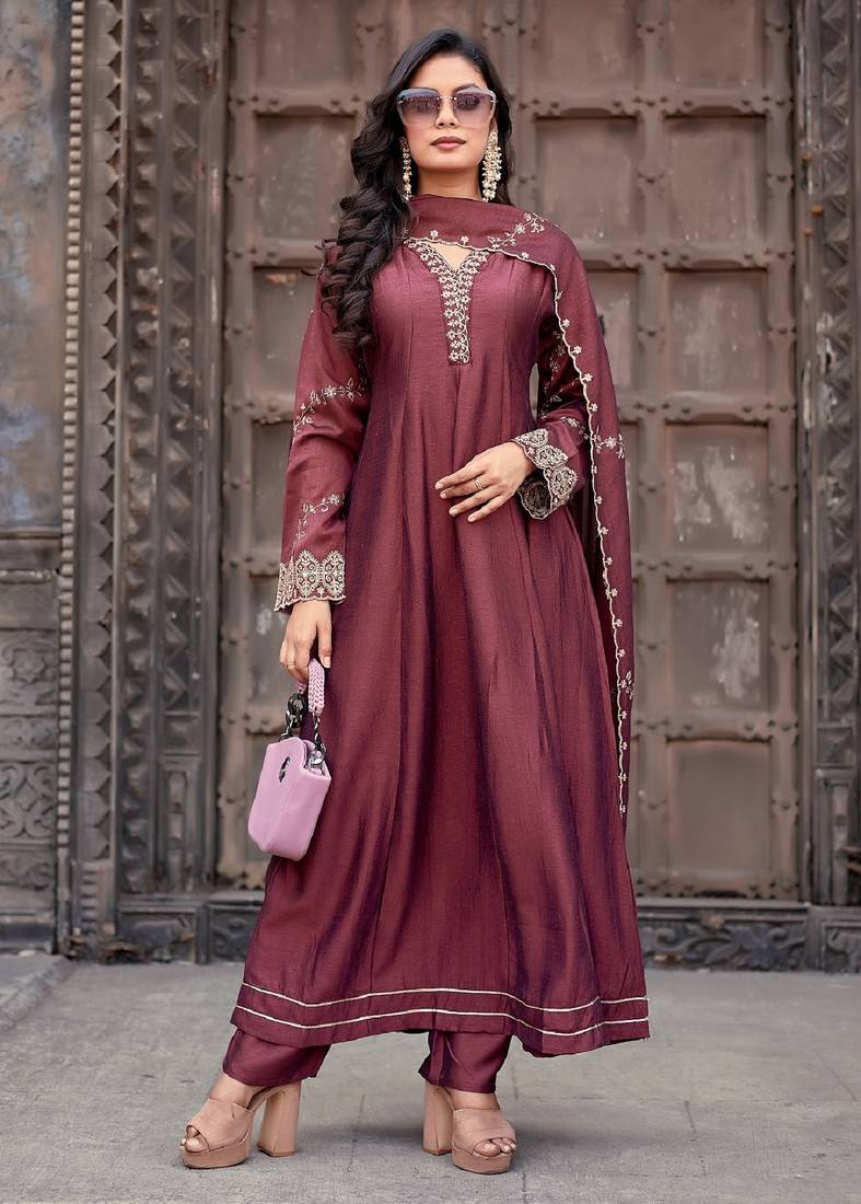 Brown embroidered vichitra silk kurti with pant and duppata set