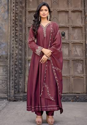 Brown embroidered vichitra silk kurti with pant and duppata set 2