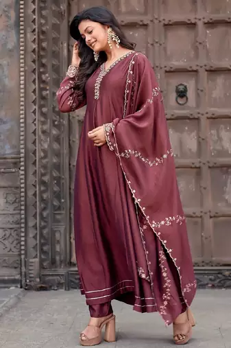 Brown embroidered vichitra silk kurti with pant and duppata set