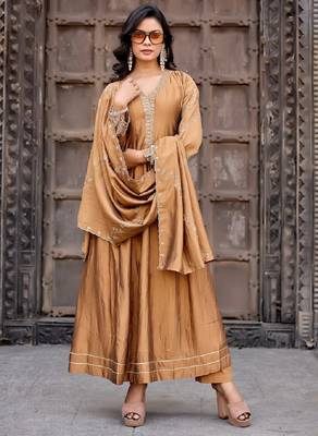 Gold embroidered vichitra silk kurti with pant and duppata set 1