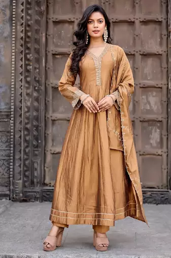 Gold embroidered vichitra silk kurti with pant and duppata set