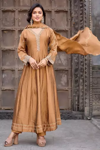 Gold embroidered vichitra silk kurti with pant and duppata set