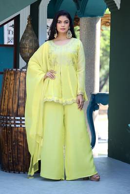 Light-yellow embroidered crunchy silk kurti with plazzo and duppata set 2