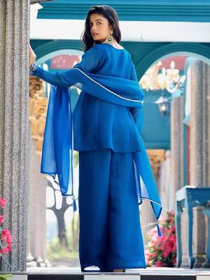 Blue embroidered crunchy silk kurti with plazzo and duppata set 5