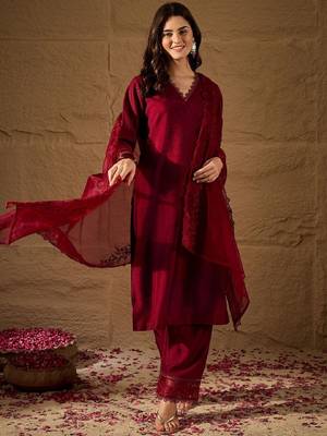 Maroon blue embroidered vichitra silk kurti with pant and duppata set 2
