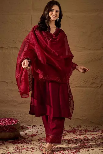 Maroon blue embroidered vichitra silk kurti with pant and duppata set