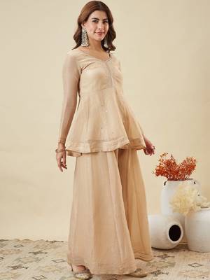 Beige embroidered crunchy silk kurti with plazzo and duppata set 4