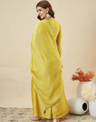 Yellow embroidered vichitra silk kurti with plazzo and duppata set 4