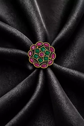 Red green geometric floral adjustable finger ring