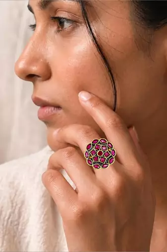 Ruby red geometric floral adjustable finger ring