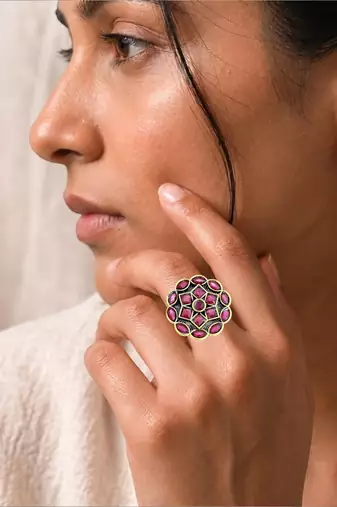 Wine geometric floral adjustable finger ring