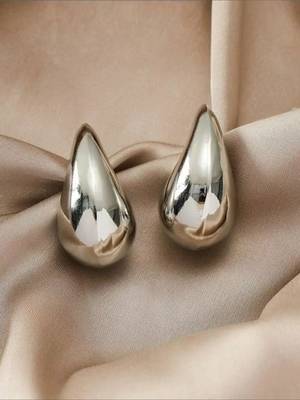 Teardrop anti tarnish stud earrings 1