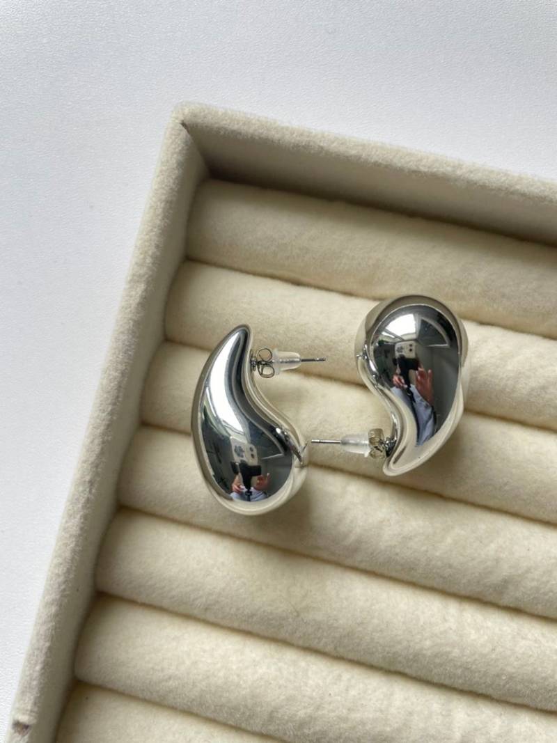 Teardrop anti tarnish stud earrings