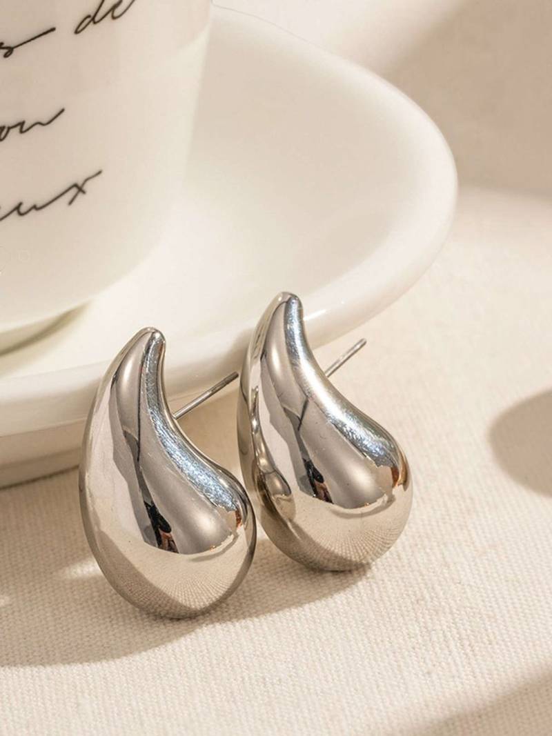 Teardrop anti tarnish stud earrings