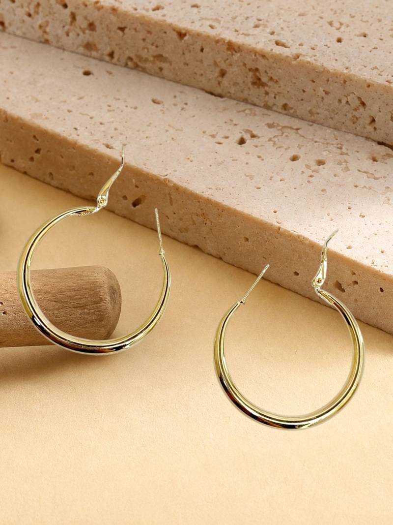 Classic circle gold tone anti tarnish hoop earrings