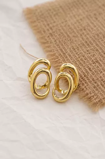 Intertwined stainless steel anti tarnish stud earrings