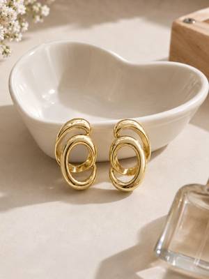 Intertwined stainless steel anti tarnish stud earrings 5