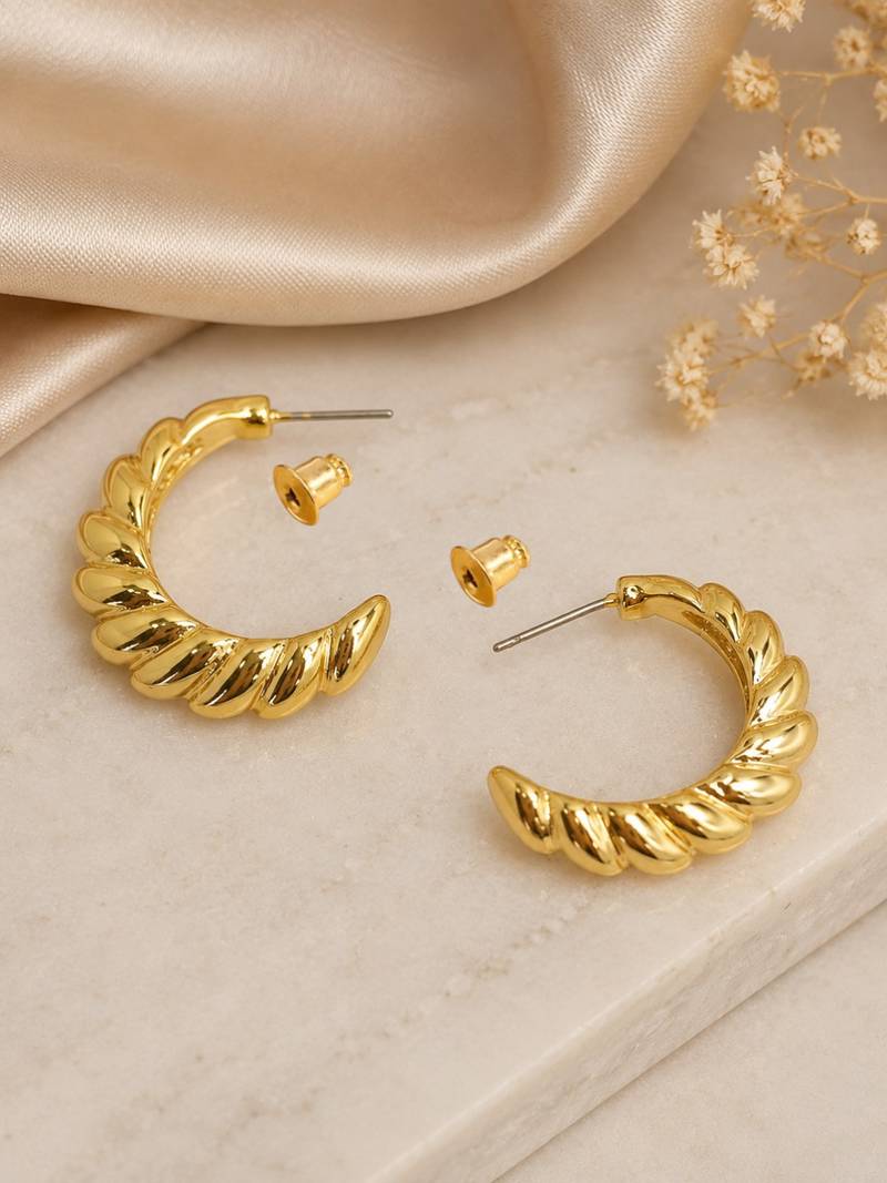 Anti tarnish croissant hoop earrings