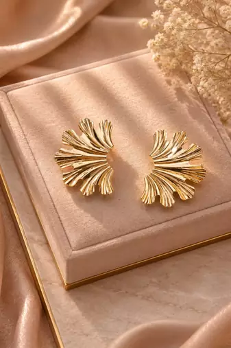 Anti tarnish stylish textured korean earrings