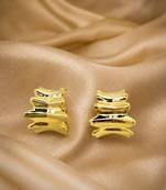 Anti tarnish wavy textured stud earrings