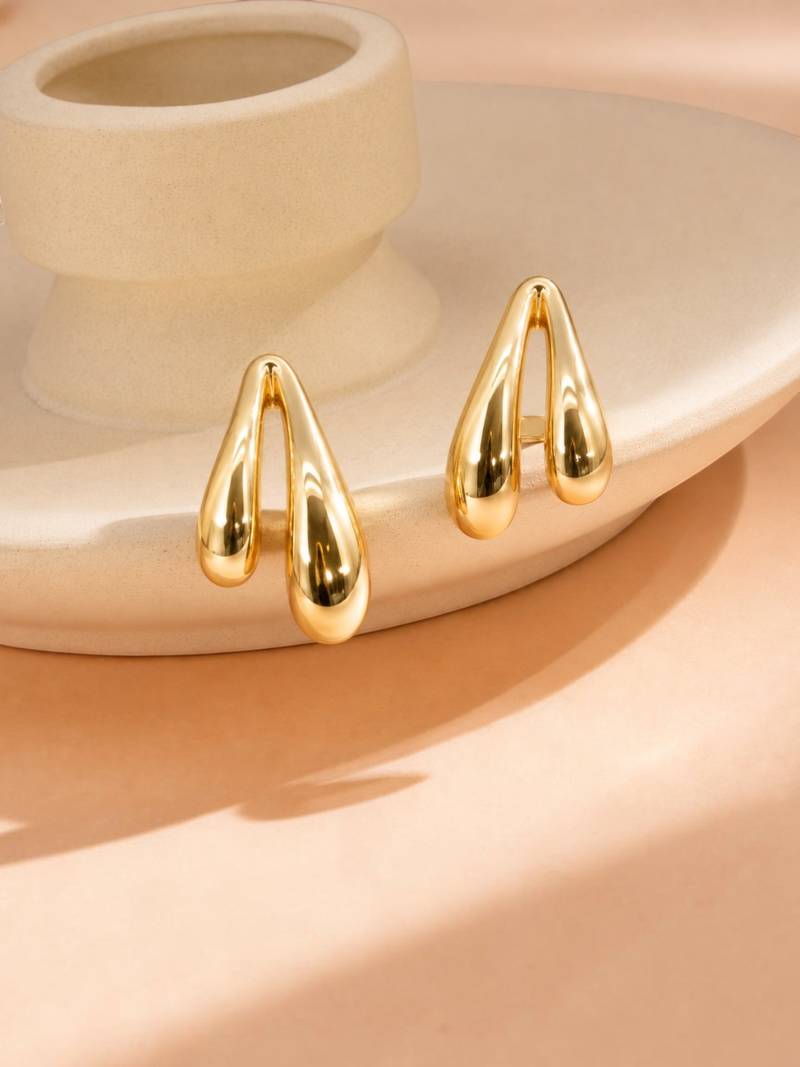 Anti tarnish trendy drop earrings