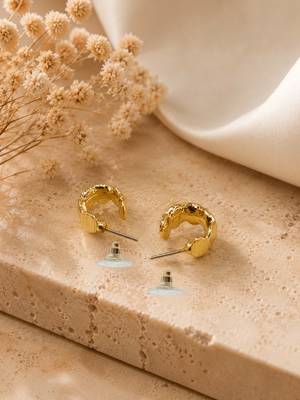 Geometric textured anti tarnish hoop earrings 4
