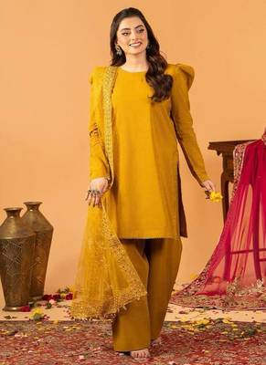 Musterd embroidered straight kurta with farshi salwar & dupatta set 2