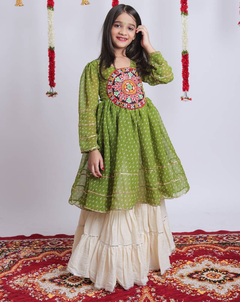 Navaratri special gota patti work lehenga with gamthi patch real mirror work top for kids
