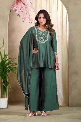 Green embroidered vichitra silk kurti with plazzo and duppata set 2