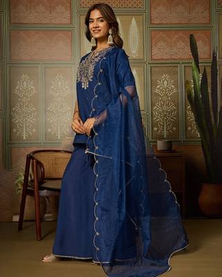 Blue embroidered roman silk kurti with plazzo and duppata set 3