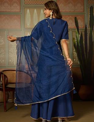 Blue embroidered roman silk kurti with plazzo and duppata set 4