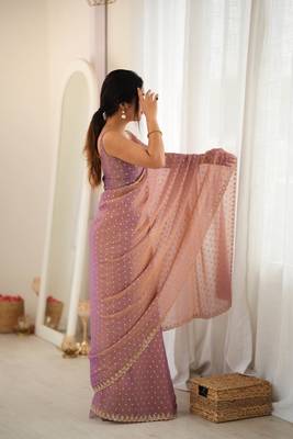 Onion chiffon zari embroidered saree with unstitched blouse piece. 4