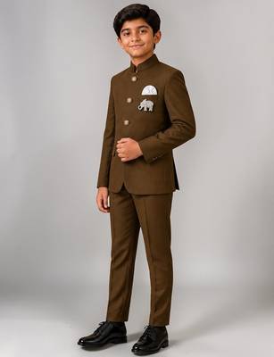 Boys brown lycra solid indo-western blazer & trouser set with elephant brooch 4